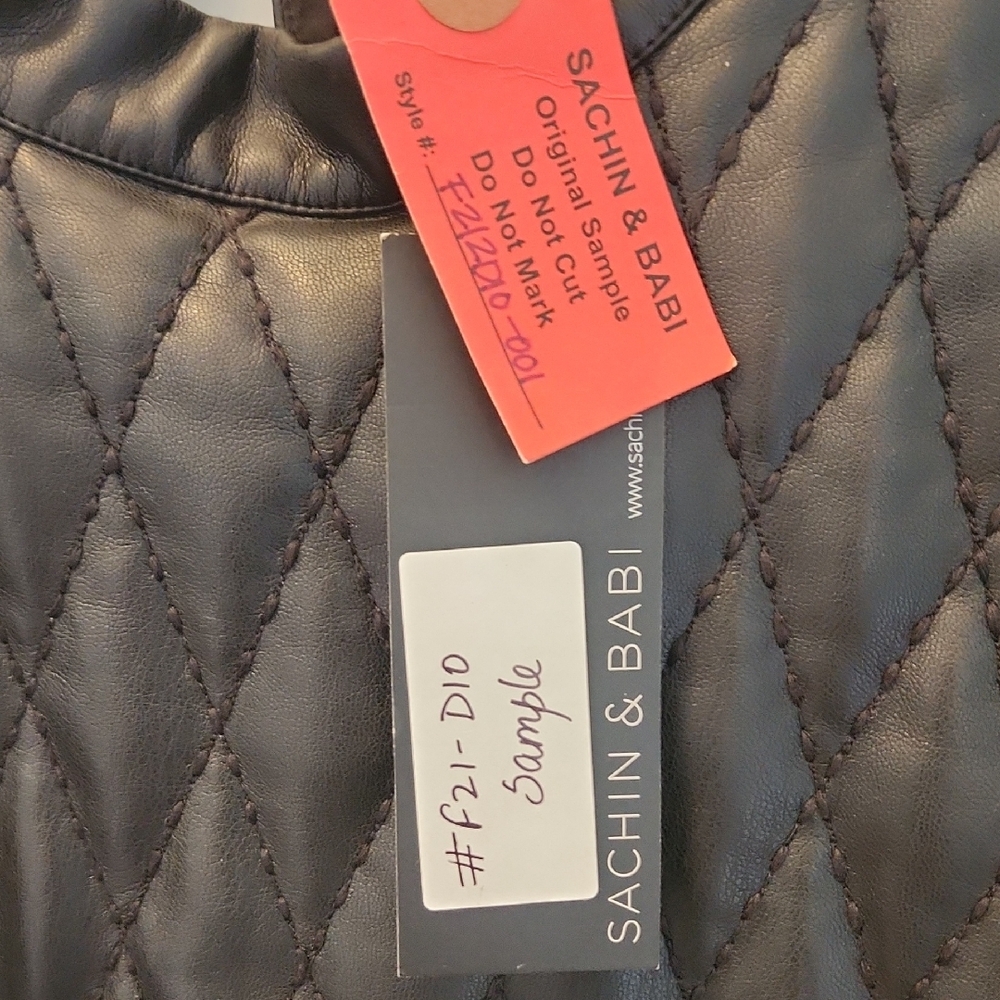 Sachin + Babi Black Quilted Puff Sleeve SAMPLE Dress - Picture 2 of 8
